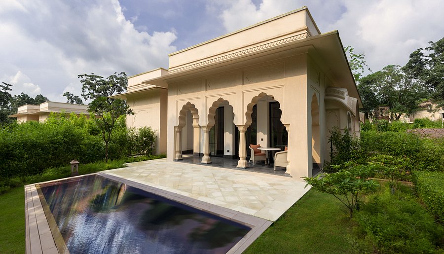 A Royal Khajuraho Escape with The Oberoi Rajgarh Palace